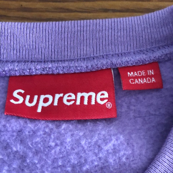 SUPREME light purple crew neck sweatshirt. - Picture 6 of 9